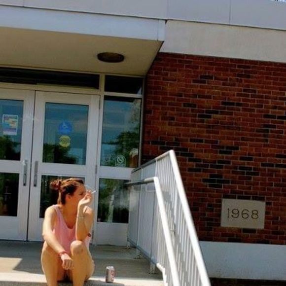 Meet your Posher, Mihaela - Picture 1 of 1